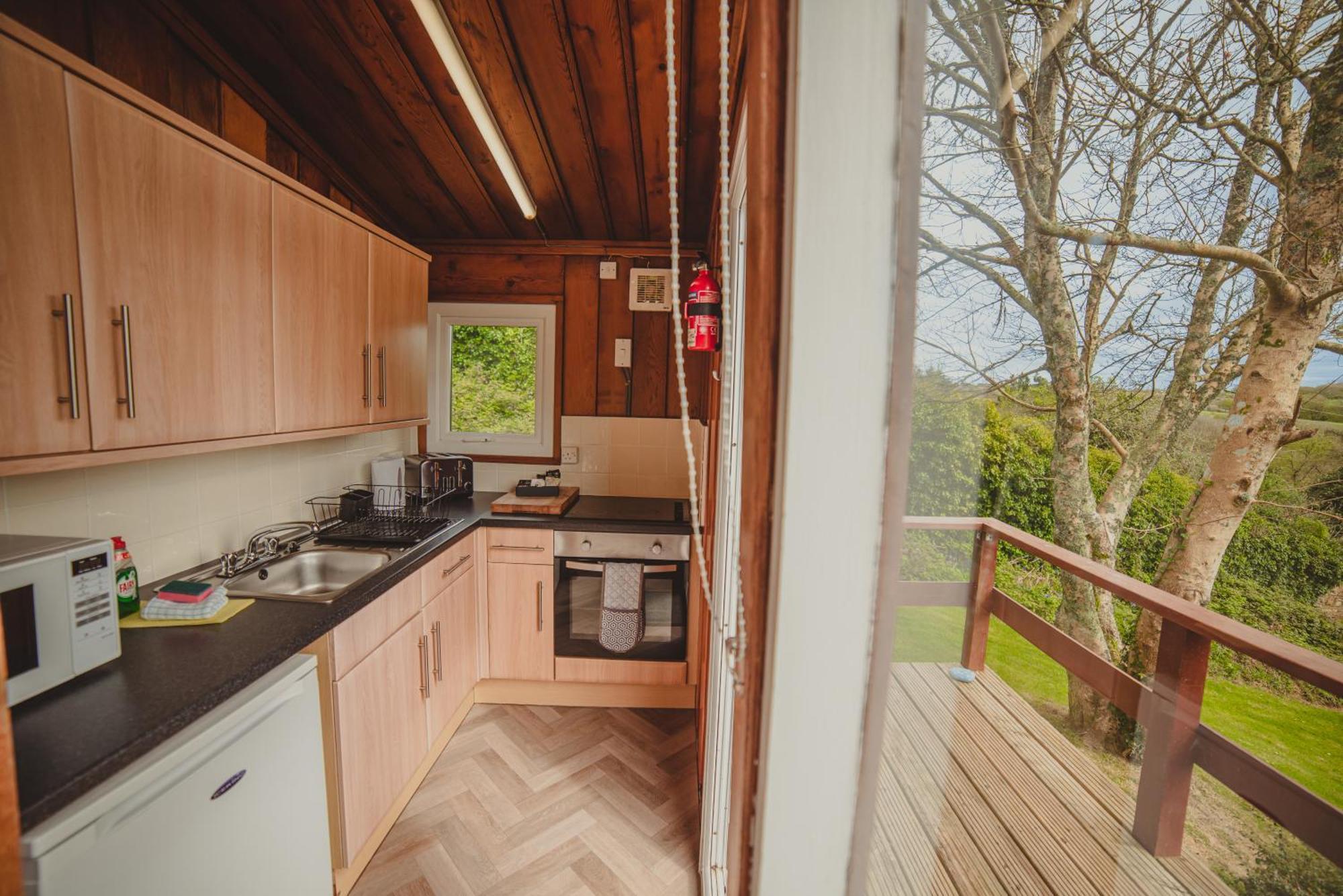 廷贝尔山自助式雪松木小屋度假屋 布罗德港 外观 照片